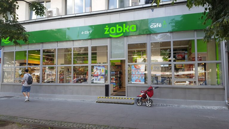 1920px Zabka Marszalkowska 85 Warsaw