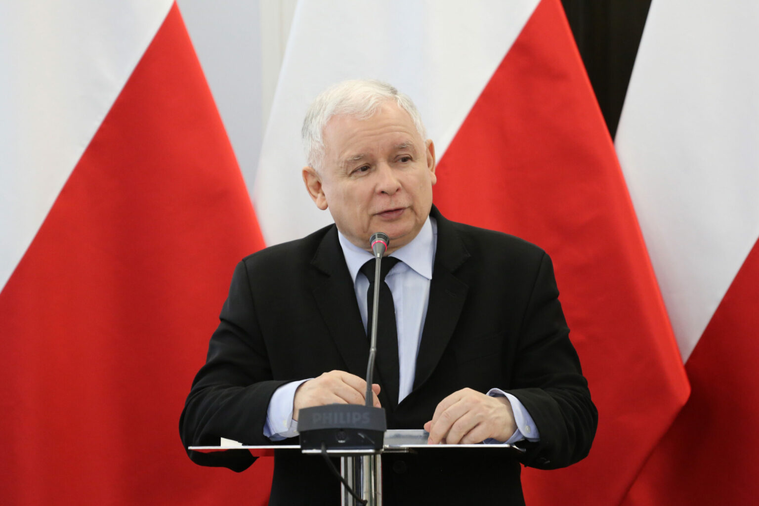 Prokuratura żąda aresztu dla Ziobry. Kaczyński: „Będziemy go bronić”, to polityczna walka Kaczyński