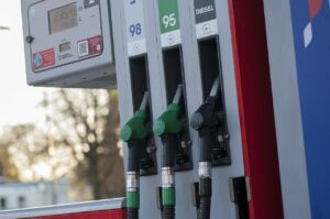 stacja paliw petrol