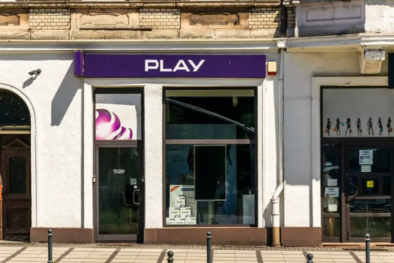 Play