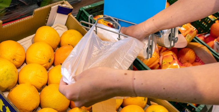 Kupujesz pierniki? Metro sprzedaje słodkości z rakotwórczymi MOAH! PlastikoweTorebki